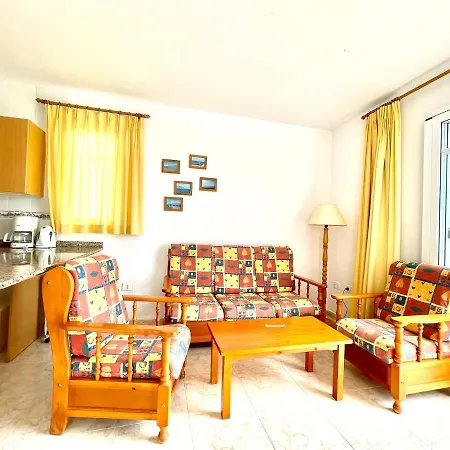 Romantico Apartamento, Wifi, Cerca Del Mar, Charco Del Palo * チャルコ・デル・パロ